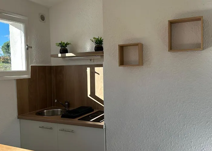 625 Marina Di Santa Giulia Proche